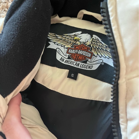Harley Davidson Puffer Jacket - Picture 4 of 5